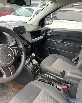 2014 Jeep Compass — foto 5 / 6