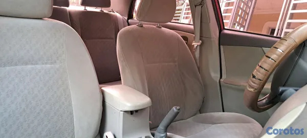 2009 Toyota Corolla — foto 7 / 11
