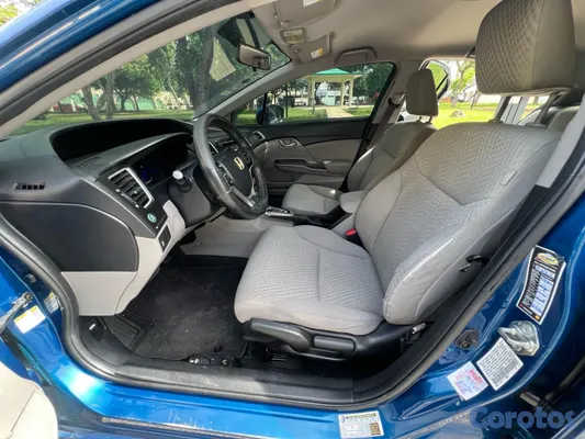2014 Honda Civic — foto 3 / 10