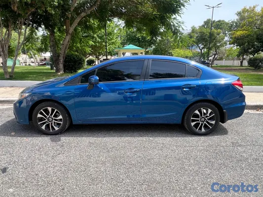 2014 Honda Civic — foto 4 / 10