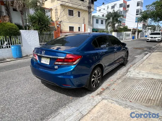 2014 Honda Civic — foto 5 / 10