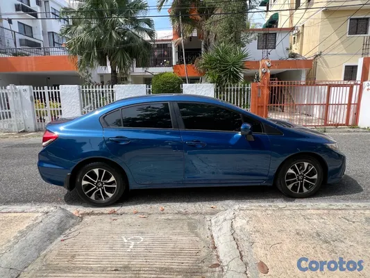 2014 Honda Civic — foto 7 / 10