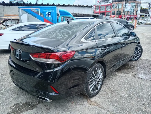 2019 Hyundai Sonata — foto 4 / 10