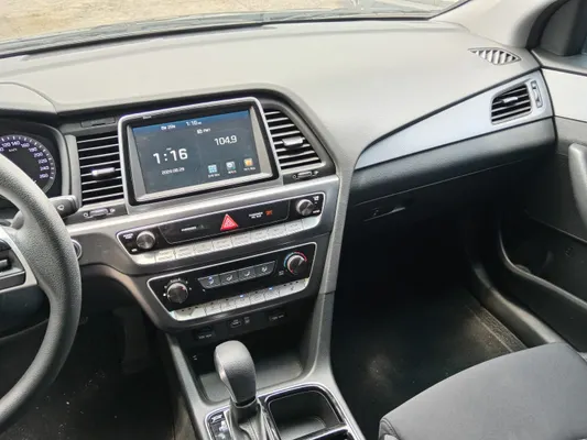 2019 Hyundai Sonata — foto 7 / 10