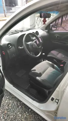 2013 Nissan March — foto 5 / 9