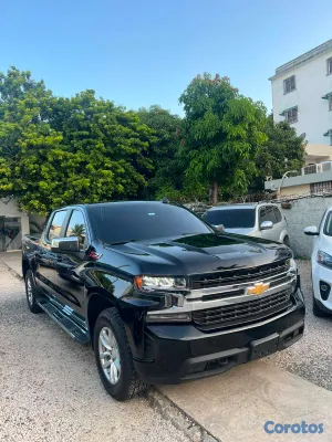 2022 Chevrolet Silverado — foto 6 / 8