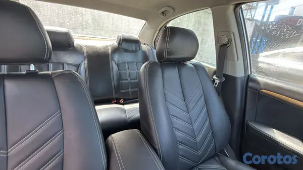 2010 Hyundai Sonata — foto 8 / 8