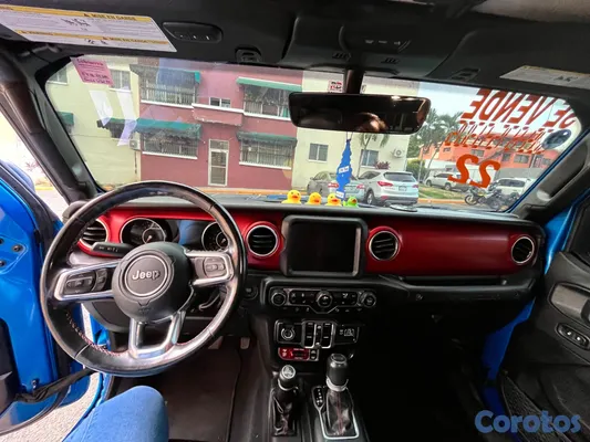 2022 Jeep Rubicon — foto 4 / 9