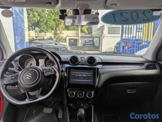 2021 Suzuki Swift — foto 6 / 10