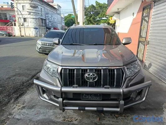 2022 Toyota Land Cruiser Prado — foto 4 / 12
