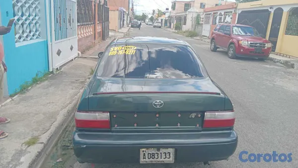 1997 Toyota Corolla — foto 2 / 9