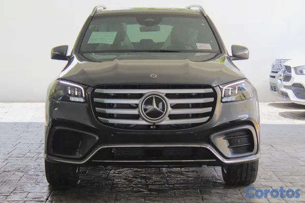 2026 Mercedes-Benz Clase GLS — foto 2 / 12