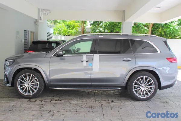 2026 Mercedes-Benz Clase GLS — foto 5 / 12