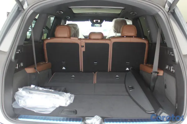 2026 Mercedes-Benz Clase GLS — foto 9 / 12