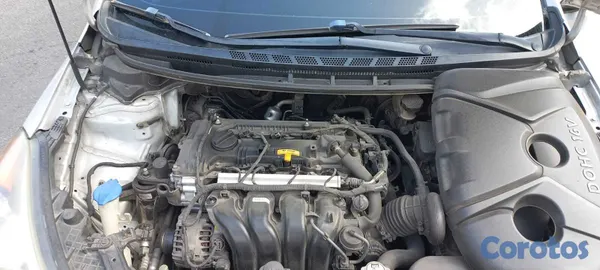 2015 Kia Forte — foto 17 / 20