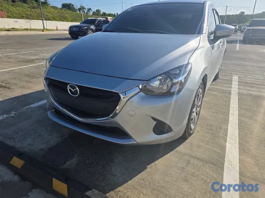 2019 Mazda Demio — foto 1 / 6