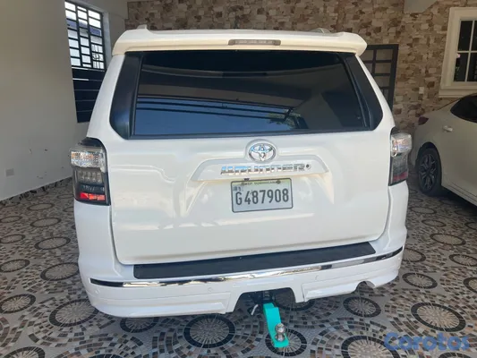 2015 Toyota 4 Runner — foto 7 / 7