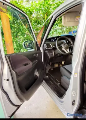 2020 Nissan Serena — foto 8 / 11