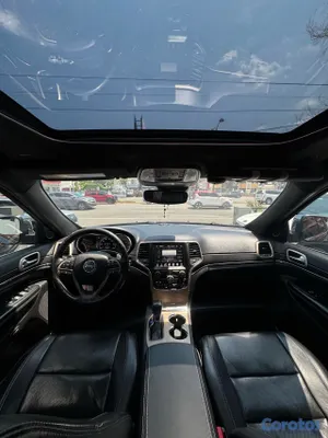 2017 Jeep Grand Cherokee — foto 4 / 13