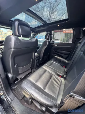 2017 Jeep Grand Cherokee — foto 5 / 13