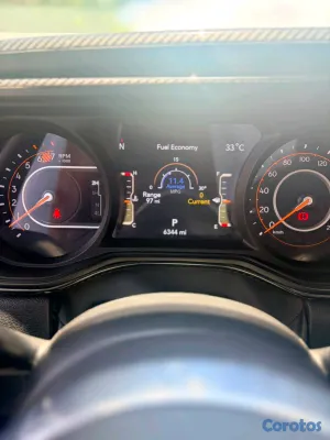 2025 Jeep Rubicon — foto 3 / 10
