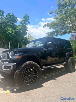 2025 Jeep Rubicon — foto 8 / 10