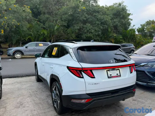 2023 Hyundai Tucson — foto 3 / 8
