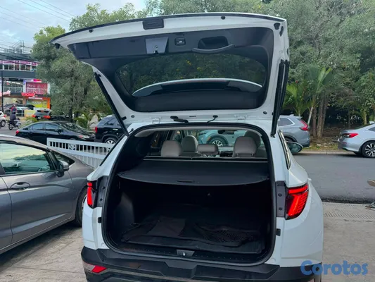 2023 Hyundai Tucson — foto 4 / 8