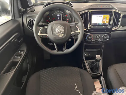 2026 Otra Ram 700 — foto 8 / 14