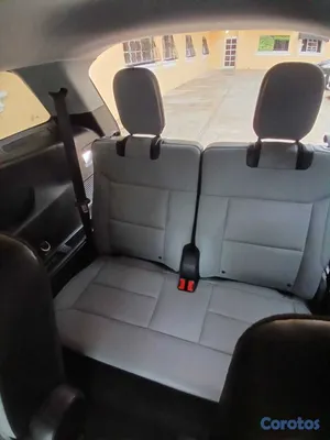 2021 Ford Explorer — foto 3 / 9
