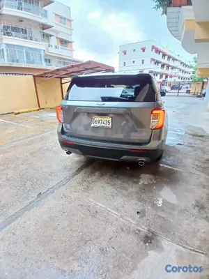 2021 Ford Explorer — foto 6 / 9
