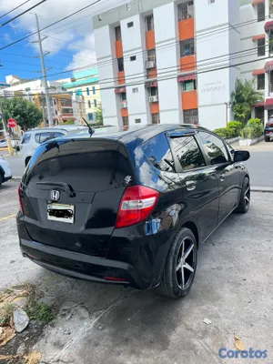 2013 Honda Fit — foto 8 / 9