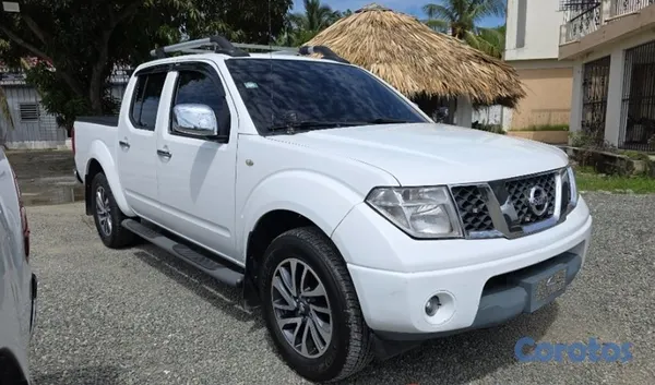 2015 Nissan Navara — foto 5 / 10