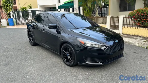 2016 Ford 2016 Ford Focus SE — foto 3 / 7