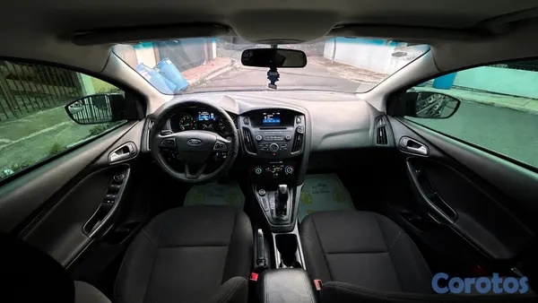 2016 Ford 2016 Ford Focus SE — foto 5 / 7