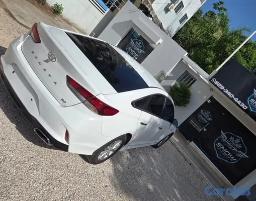 2018 Hyundai Sonata — foto 4 / 16