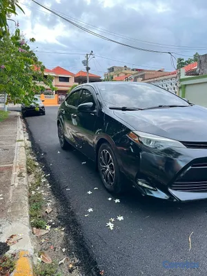 2017 Toyota Corolla — foto 5 / 10