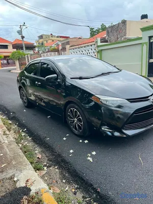 2017 Toyota Corolla — foto 7 / 10