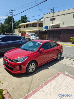 2020 Kia Rio — foto 3 / 5