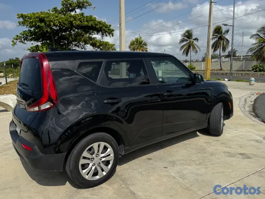 2021 Kia Soluto — foto 9 / 9