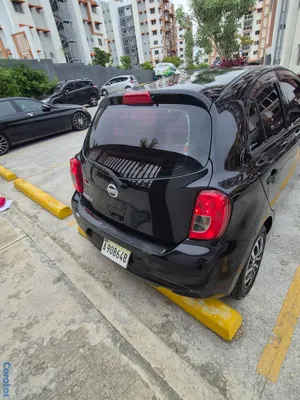 2015 Nissan March — foto 7 / 11