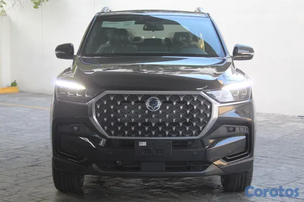 2026 KGM Rexton — foto 2 / 5