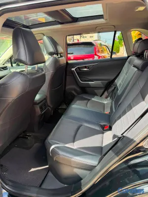 2020 Toyota Rav-4 — foto 7 / 11