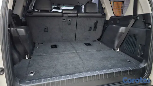 2019 Toyota Land Cruiser Prado — foto 2 / 11