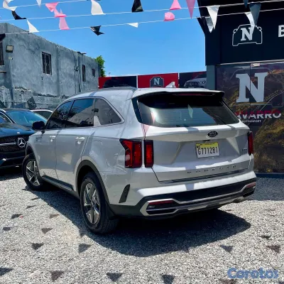 2021 Kia Sorento — foto 9 / 16