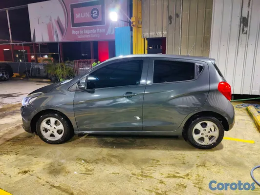 2020 Chevrolet Spark — foto 3 / 11