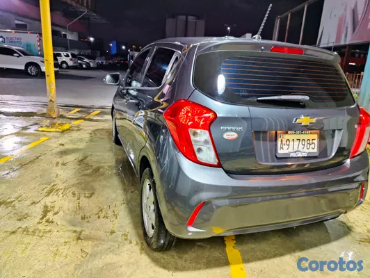 2020 Chevrolet Spark — foto 4 / 11
