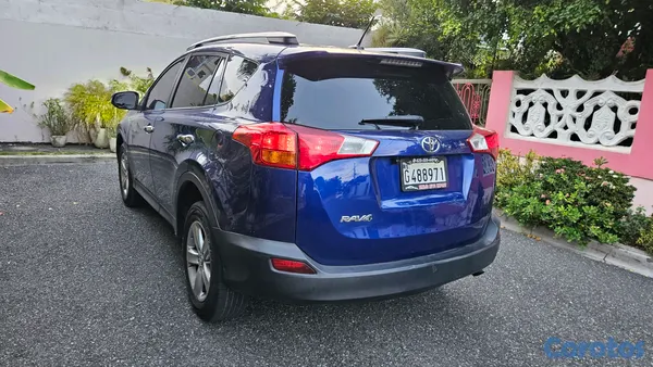 2015 Toyota Rav-4 — foto 6 / 12