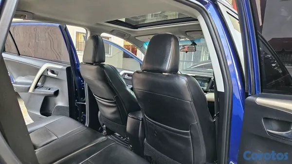 2015 Toyota Rav-4 — foto 12 / 12
