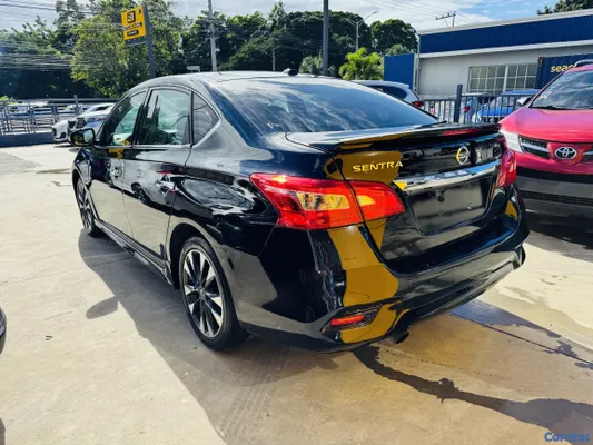 2019 Nissan Sentra — foto 4 / 10
